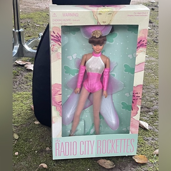 NIB Radio City Rockettes Doll - Picture 1 of 2